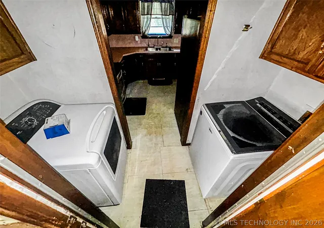 16th image of 401 N Cimarron, Enid, OK 73703 | MLS# 2626176