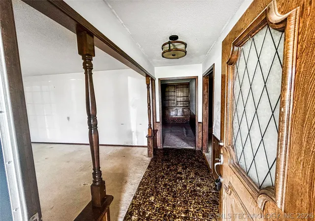 3rd image of 401 N Cimarron, Enid, OK 73703 | MLS# 2626176