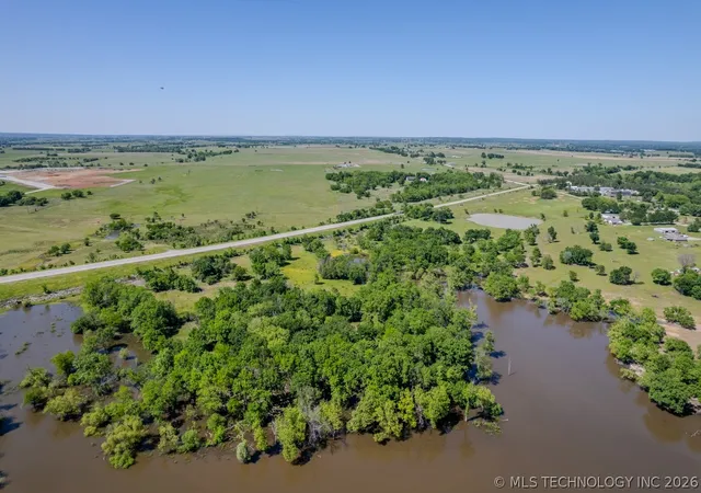 3rd image of 17 N 4390, Adair, OK 74330 | MLS# 2626177