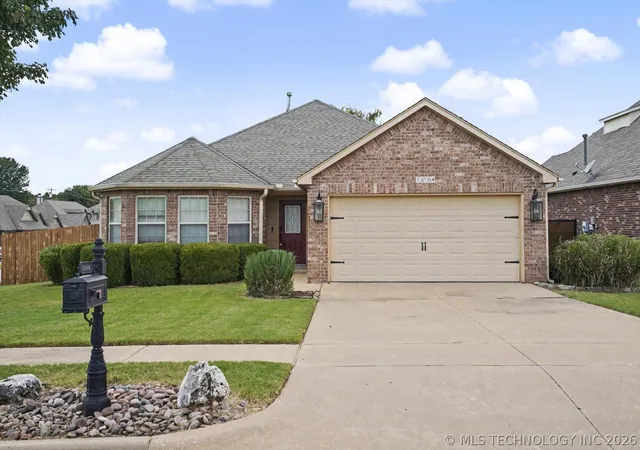 1st image of 13504 S Nyssa St, Glenpool, OK 74033 | MLS# 2626189