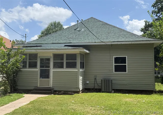 Homes for sale in Muskogee, OK | 805 N J, Muskogee, OK 74403 | MLS# 2626200