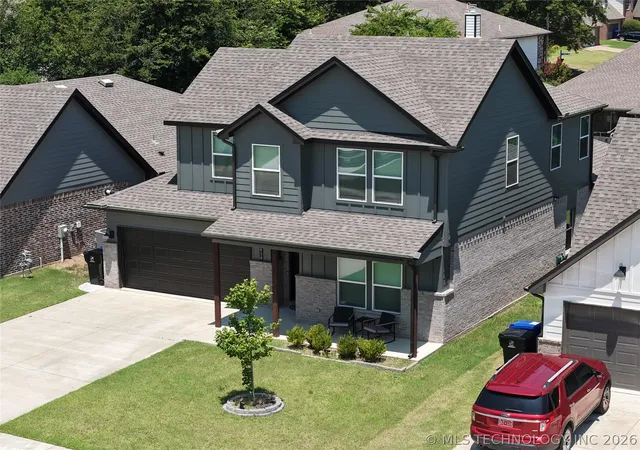 2nd image of 2416 W Birmingham St, Broken Arrow, OK 74011 | MLS# 2626151