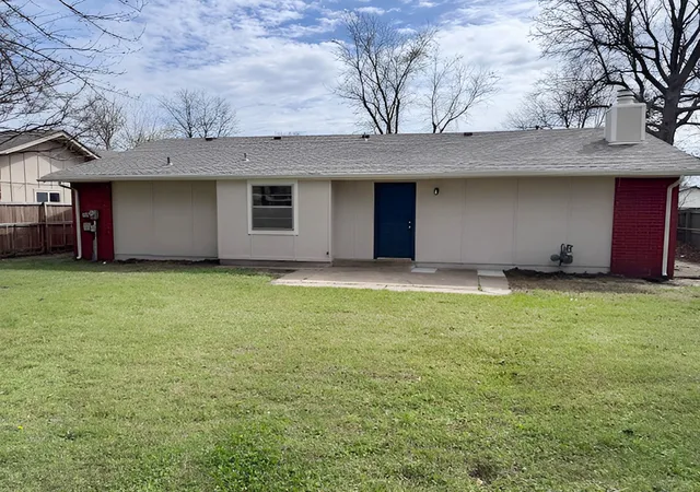 Photo 2 of Single family home for sale at 10117 E 34th Street, Tulsa, OK 74146 | MLS# 2625856 | Listing updated on 2026-09-21