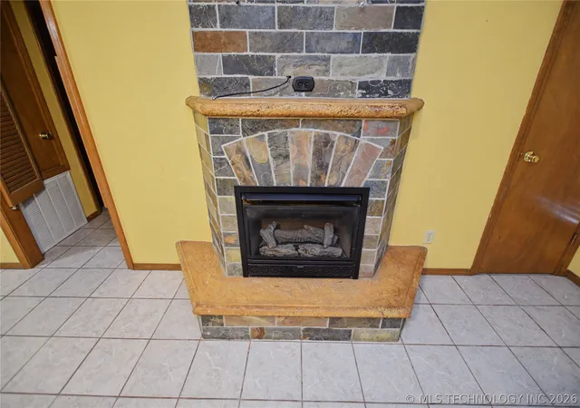 Photo 3 of Single family home for sale at 1208 SW 14th Court, Wagoner, OK 74467 | MLS# 2626250 | Listing updated on 2026-08-20