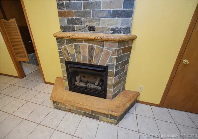 Photo 4 of Single family home for sale at 1208 SW 14th Court, Wagoner, OK 74467 | MLS# 2626250 | Listing updated on 2026-08-20