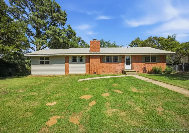 Photo 1 of Single family home for sale at 696 N Hickory St, Atoka, OK 74525 | MLS# 2626235 | Listing updated on 2026-08-20