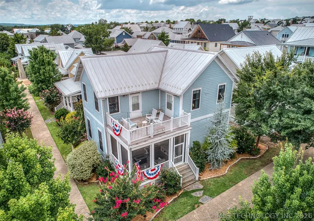 Homes for sale in Carlton Landing, OK | 39 Center Ln, Carlton Landing, OK 74432 | MLS# 2626258