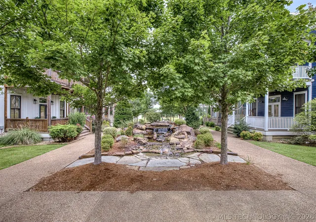 Homes for sale in Carlton Landing, OK | 39 Center Ln, Carlton Landing, OK 74432 | MLS# 2626258