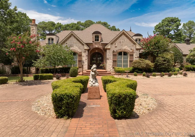 2nd image of 1419 Country Club Rd, Mc Alester, OK 74501 | MLS# 2625557