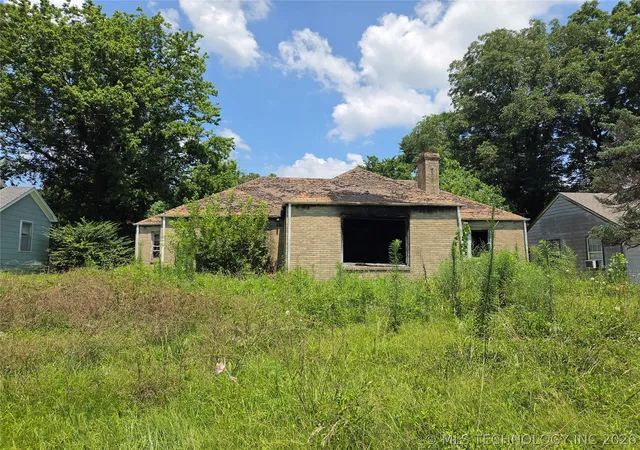 Photo 1 of Sale Pending at 2650 Columbus St, Muskogee, OK 74401 | MLS# 2626099 | Listing updated on 2026-09-29