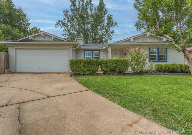 Homes for sale in Broken Arrow, OK | 4329 S Date Ave, Broken Arrow, OK 74011 | MLS# 2625930