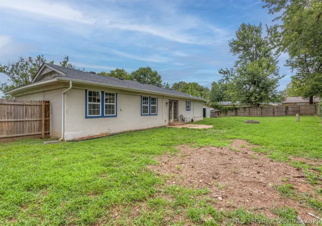 Homes for sale in Broken Arrow, OK | 4329 S Date Ave, Broken Arrow, OK 74011 | MLS# 2625930