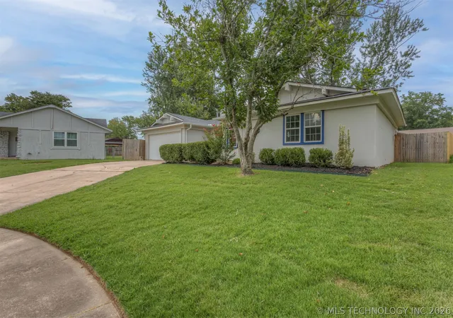 Homes for sale in Broken Arrow, OK | 4329 S Date Ave, Broken Arrow, OK 74011 | MLS# 2625930