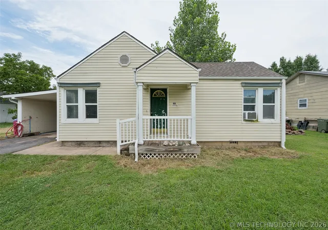 Photo 1 of Single family home for sale at 611 W 6th Street, Chelsea, OK 74016 | MLS# 2626287 | Listing updated on 2026-07-31