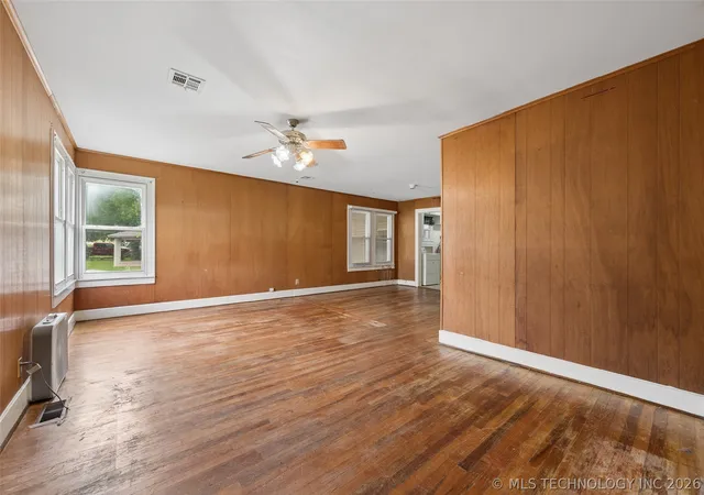 Photo 4 of Single family home for sale at 611 W 6th Street, Chelsea, OK 74016 | MLS# 2626287 | Listing updated on 2026-07-31