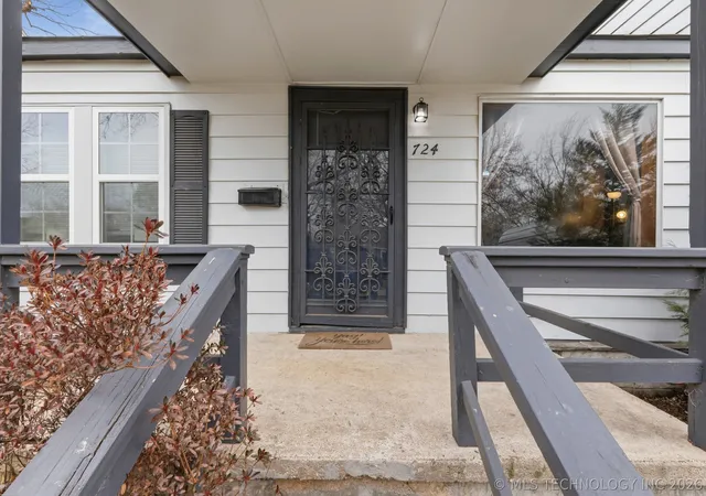 Photo 3 of Single family home for sale at 724 N Evanston Ave, Tulsa, OK 74110 | MLS# 2625771 | Listing updated on 2026-07-18