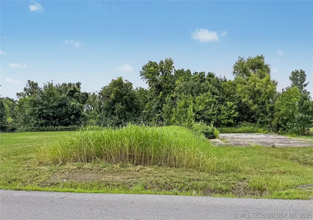 Photo 4 of Land for sale at 1139 Wewoka St, Muskogee, OK 74401 | MLS# 2626301 | Listing updated on 2026-07-17