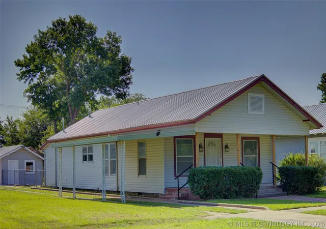 Homes for sale in Hominy, OK | 920 S Price Ave, Hominy, OK 74035 | MLS# 2626300