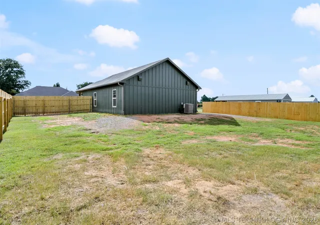 3rd image of 51 Aspen Cir, Wilson, OK 73463 | MLS# 2625234