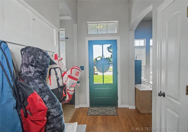 Photo 2 of Single family home for sale at 608 Cardinal Rd, Muskogee, OK 74403 | MLS# 2626152 | Listing updated on 2026-08-22
