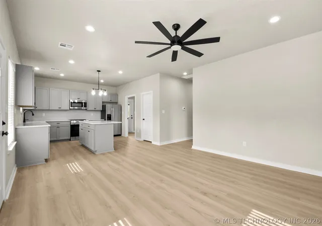 Photo 3 of Single family home for sale at 95 Aspen Cir, Wilson, OK 73463 | MLS# 2626323 | Listing updated on 2026-07-18