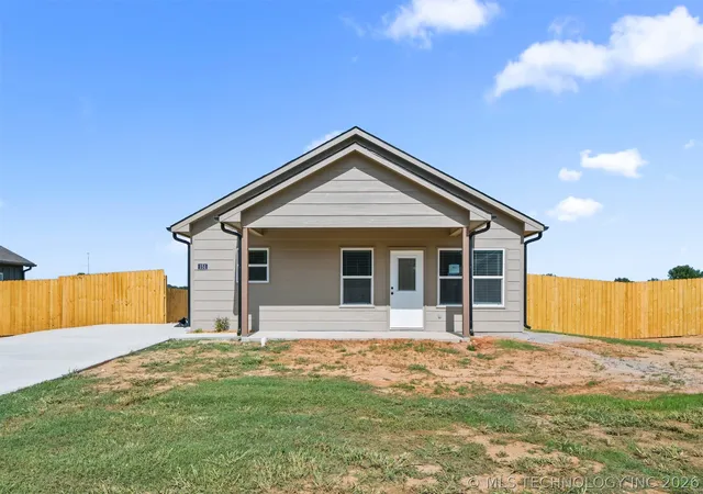 1st image of 151 Aspen Cir, Wilson, OK 73463 | MLS# 2626348