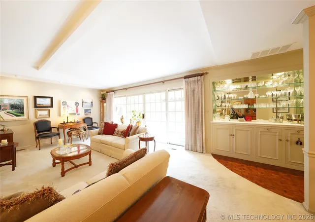 Listing Photo 4 - Condo for sale in building located at 2436 E 72nd Pl, Tulsa, OK 74136 - Unit #4C4