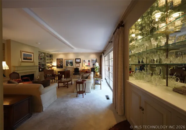 Listing Photo 5 - Condo for sale in building located at 2436 E 72nd Pl, Tulsa, OK 74136 - Unit #4C4