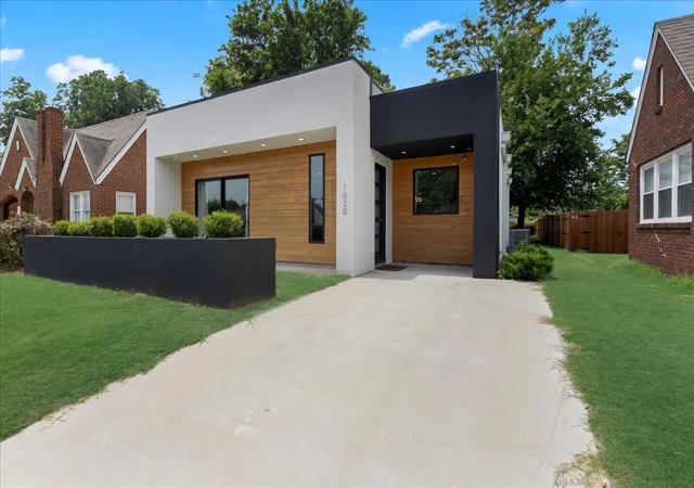 Photo 2 of Single family home for sale at 1620 Boston Ave, Tulsa, OK 74106 | MLS# 2626403 | Listing updated on 2026-08-20