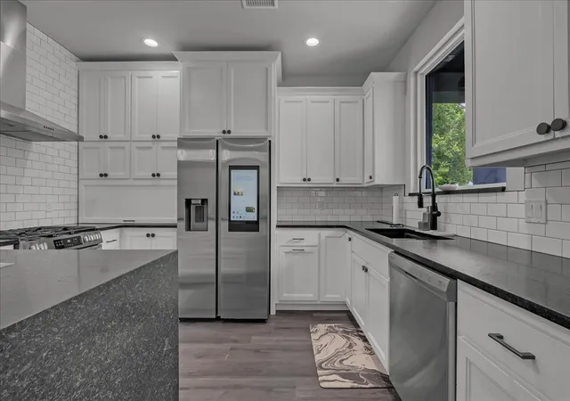 Photo 4 of Single family home for sale at 1620 Boston Ave, Tulsa, OK 74106 | MLS# 2626403 | Listing updated on 2026-08-20