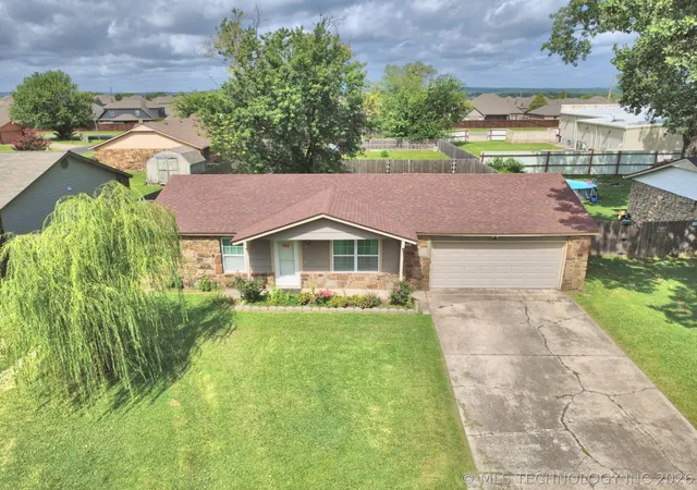 1st image of 3124 S 210th East Ave, Broken Arrow, OK 74014 | MLS# 2626203