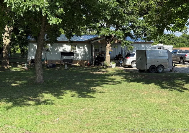 Photo 1 of Single family home for sale at 2202 John Dahl Ave, Pawhuska, OK 74056 | MLS# 2626414 | Listing updated on 2026-08-25