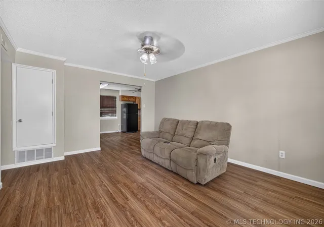 5th image of 458 E 137Th St, Glenpool, OK 74033 | MLS# 2626306