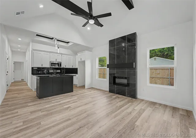 3rd image of 2201 N Lewis Pl, Tulsa, OK 74110 | MLS# 2616998
