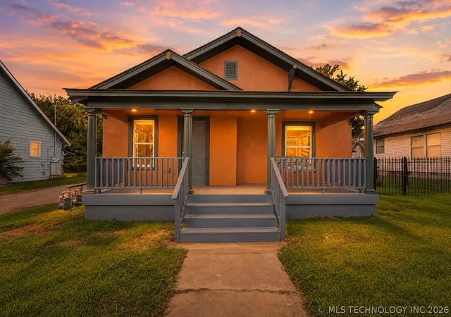1st image of 2015 E 2nd St, Tulsa, OK 74104 | MLS# 2626431