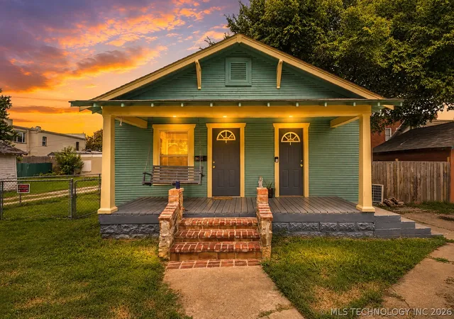 2nd image of 2015 E 2nd St, Tulsa, OK 74104 | MLS# 2626431