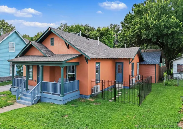 5th image of 2015 E 2Nd St, Tulsa, OK 74104 | MLS# 2626431