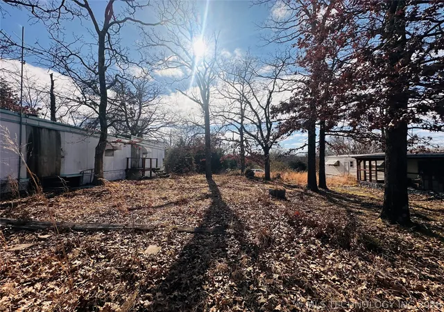 1st image of 964 Comanche Dr, Eufaula, OK 74432 | MLS# 2626449