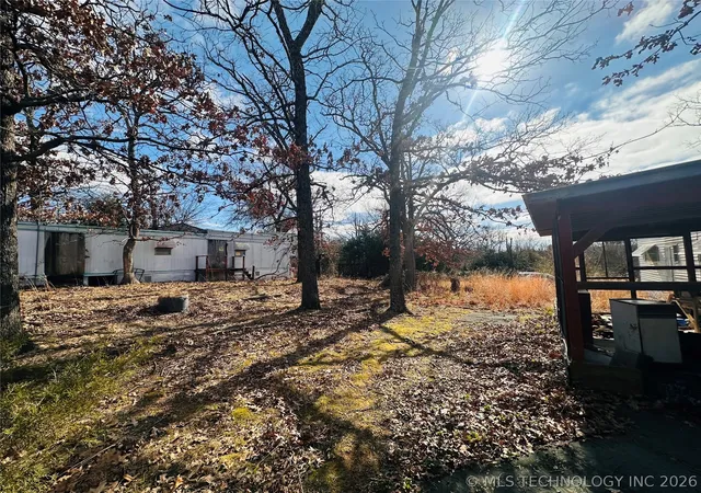 5th image of 964 Comanche Dr, Eufaula, OK 74432 | MLS# 2626449