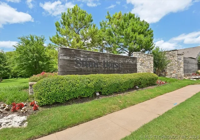 2nd image of 7315 S Laurel Pl, Broken Arrow, OK 74011 | MLS# 2626450