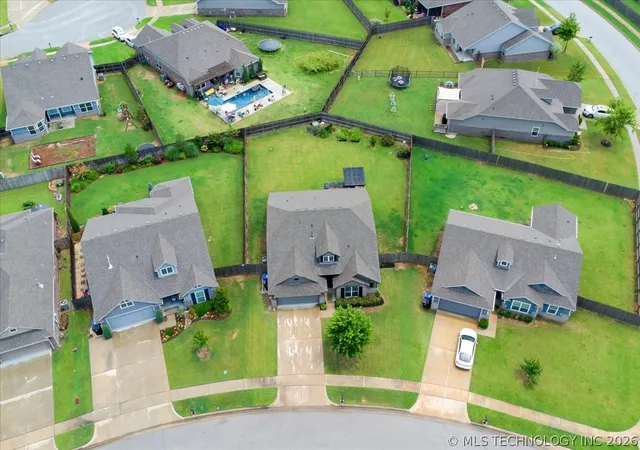 51st image of 7315 S Laurel Pl, Broken Arrow, OK 74011 | MLS# 2626450