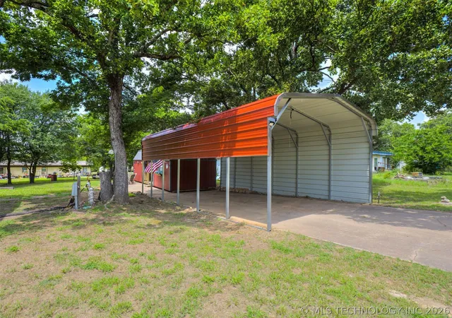 Photo 3 of Manufactured home for sale at 74 Hickory Ln, Stigler, OK 74462 | MLS# 2626418 | Listing updated on 2026-07-19