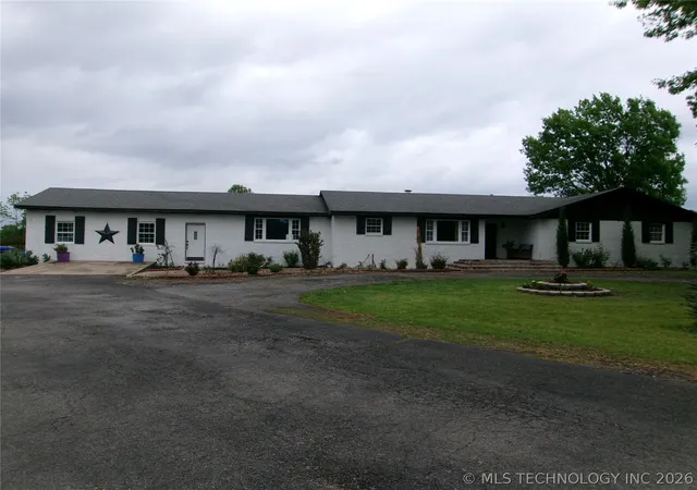 Homes for sale in Muskogee, OK | 3340 E Smith Ferry Rd, Muskogee, OK 74403 | MLS# 2626515