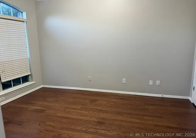 Photo 2 of Sale Pending at 10401 E 115th Place S, Bixby, OK 74008 | MLS# 2626517 | Listing updated on 2026-08-24