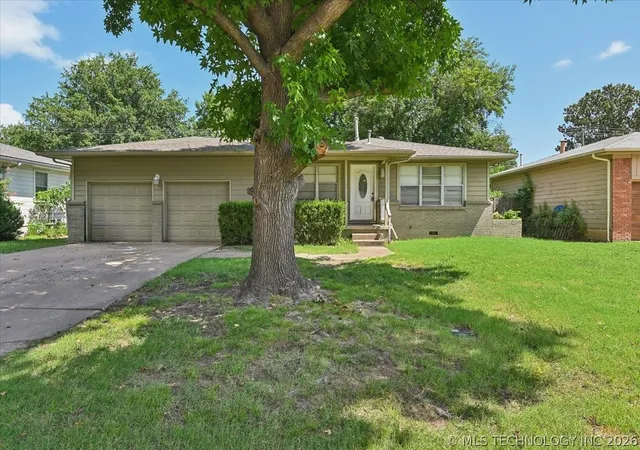 1st image of 1609 E 55Th Pl, Tulsa, OK 74105 | MLS# 2626183