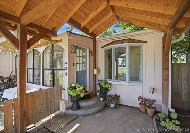 Photo 2 of Single family home for sale at 1904 E 14th Street, Tulsa, OK 74104 | MLS# 2620919 | Listing updated on 2026-08-20