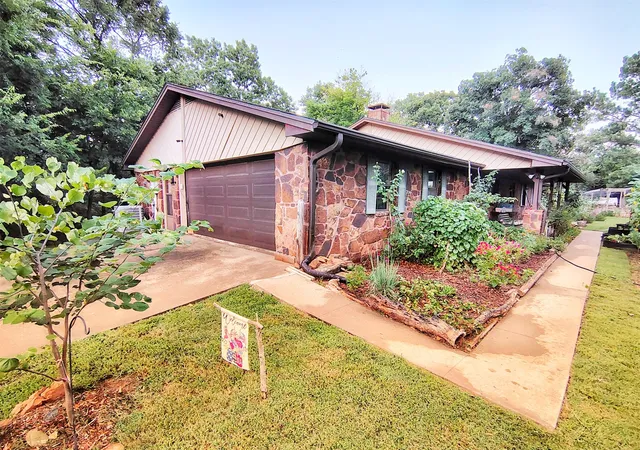1st image of 3512 N 3693p, Holdenville, OK 74848 | MLS# 2626576