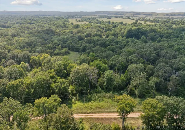 4th image of 91011 Fox Run Run, Henryetta, OK 74437 | MLS# 2623704