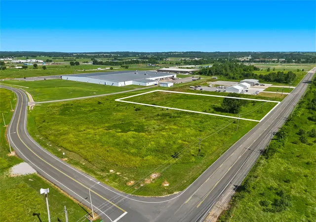 Photo 2 of Land for sale at 1010 Moccasin Ave, Tahlequah, OK 74464 | MLS# 2626498 | Listing updated on 2026-08-20
