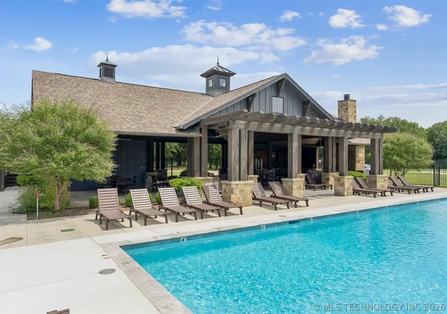 4th image of 18 Patriot Pointe, Eufaula, OK 74432 | MLS# 2626615